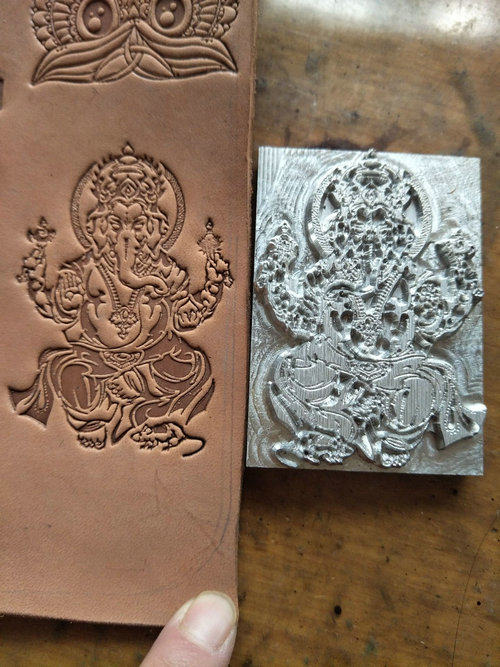 3D Gourd-shaped Leather Emboss - đánh giá và giá Leatherwork Embossing
